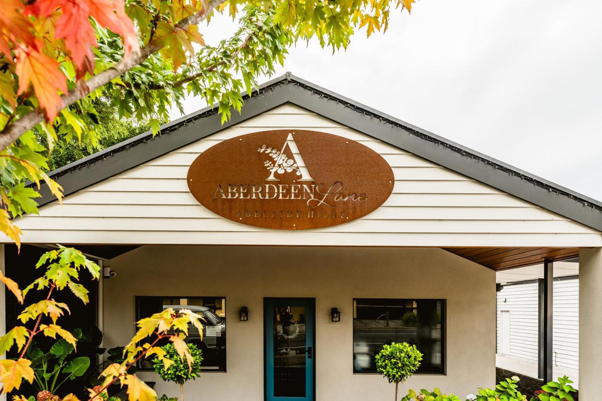 Aberdeen Lane Woodside Exterior foto